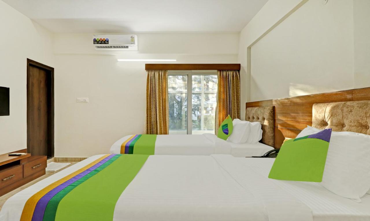 Treebo Celebrity Hotels And Suites Bangalore Buitenkant foto