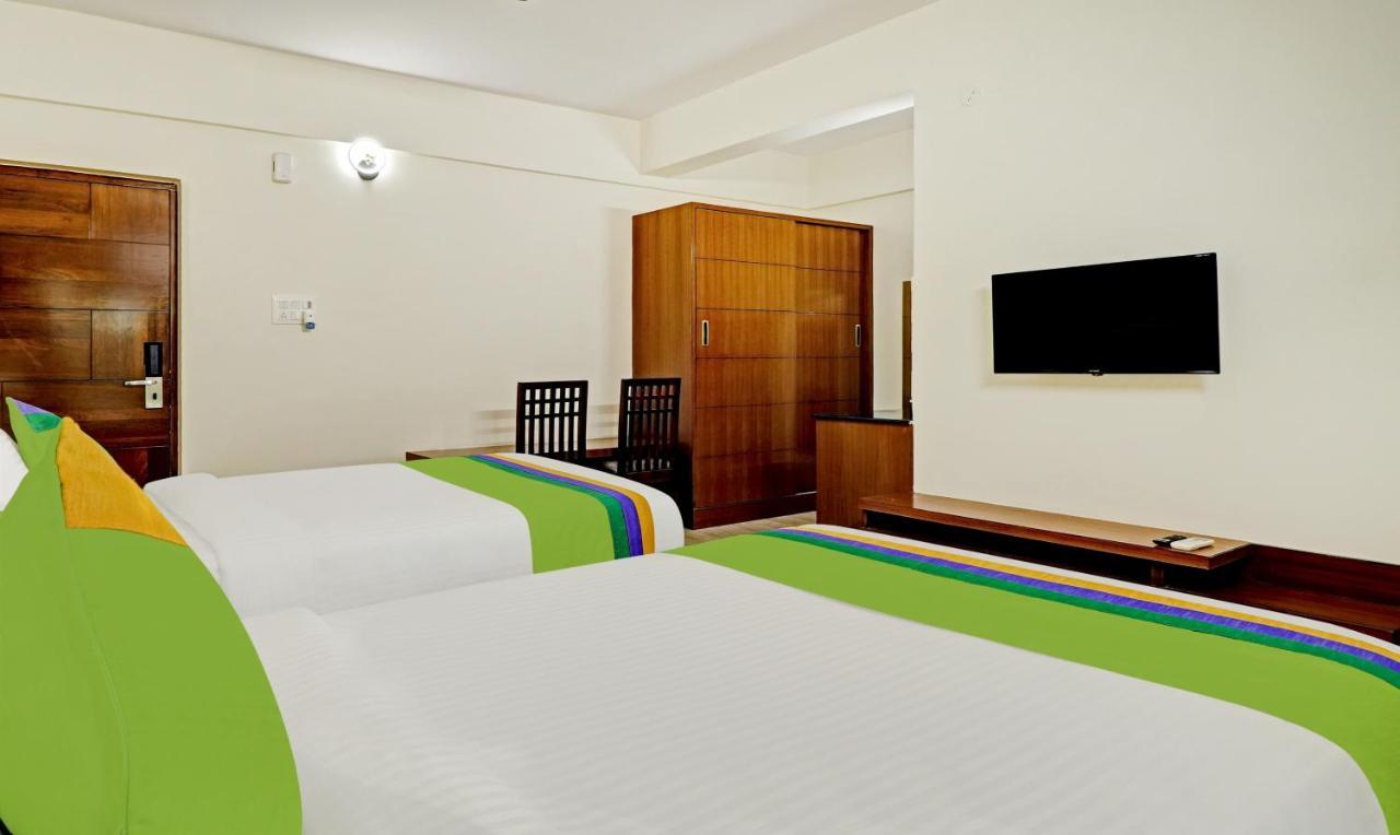 Treebo Celebrity Hotels And Suites Bangalore Buitenkant foto